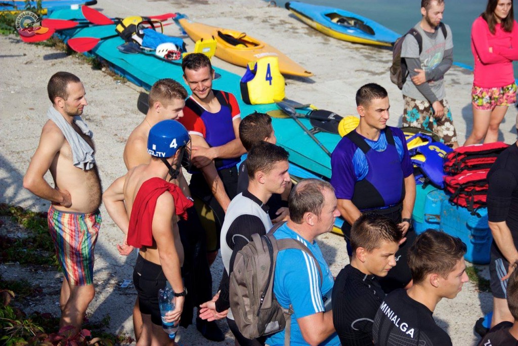 12027168_850670275047883_8660082339222245374_o