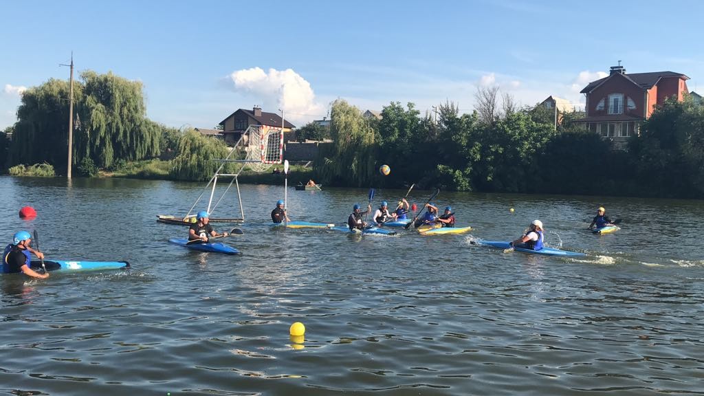 50244617_2007510349550794_3565555920698081280_n